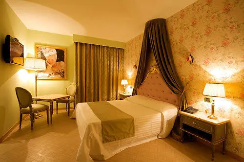 Invilladiserio Hotel Villa di Serio