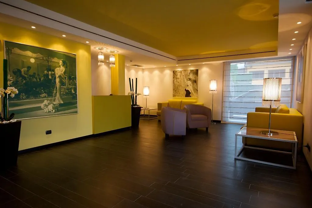 Invilladiserio Hotel  Villa di Serio