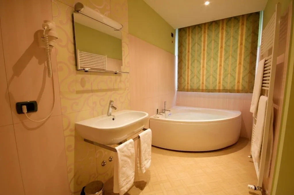 Invilladiserio Hotel